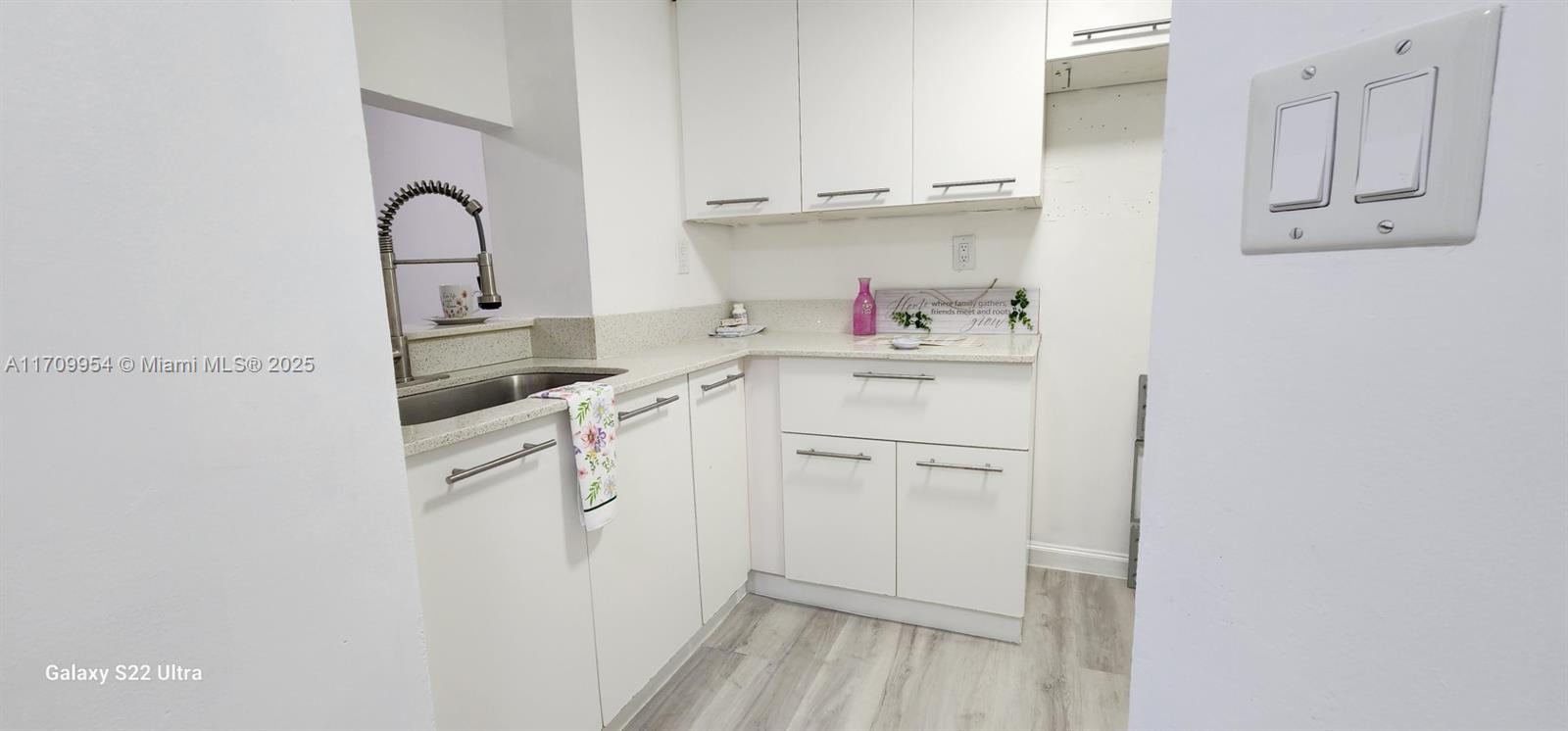 VERABELLA FALLS CONDO - Residential