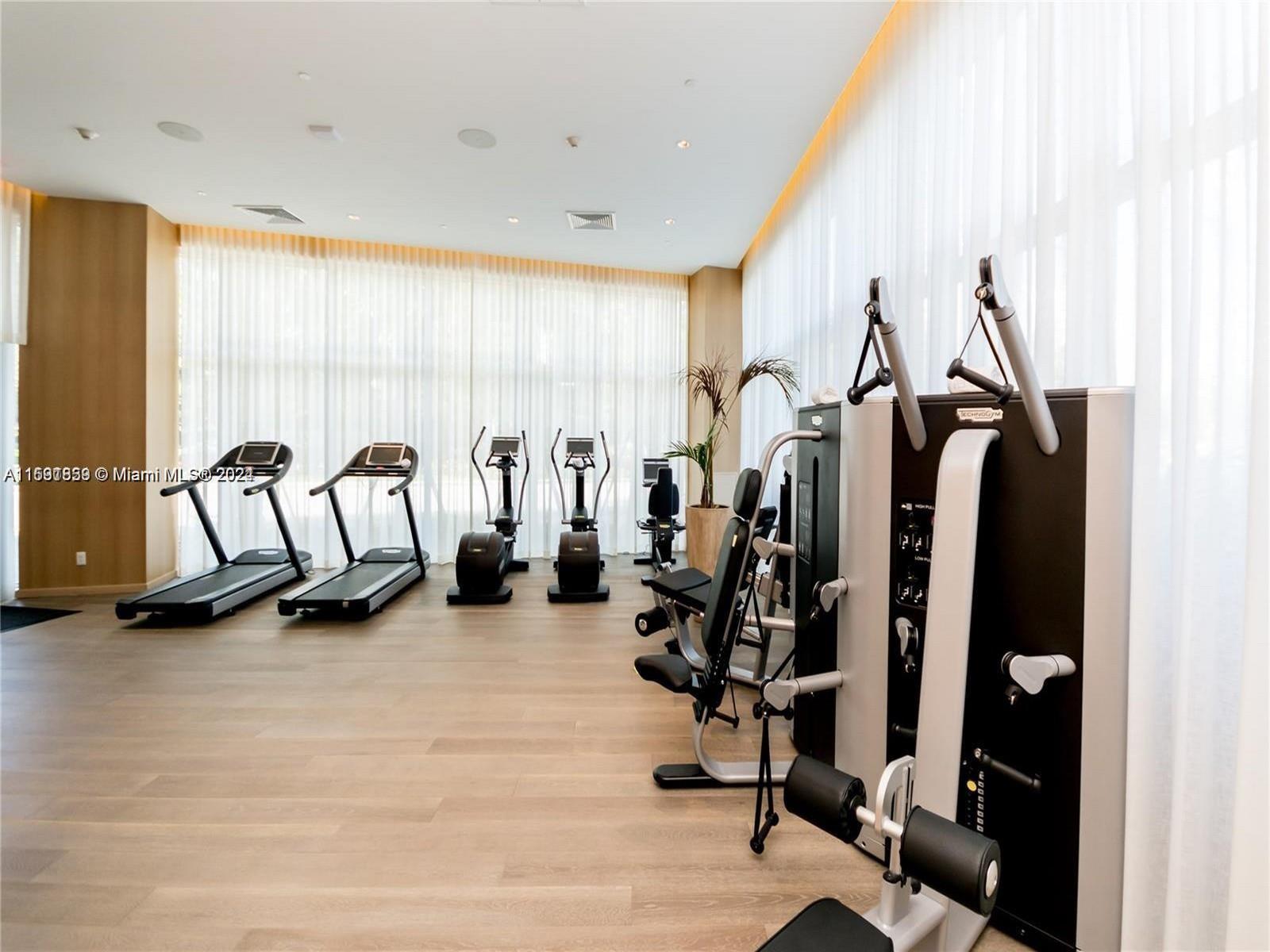 MAREA CONDO - Residential