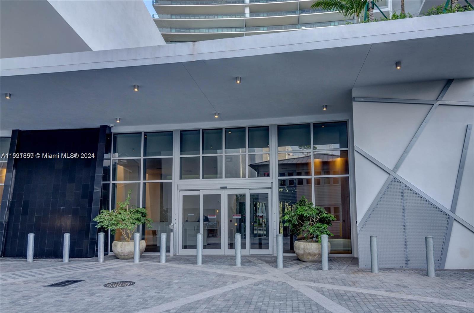 MAREA CONDO - Residential