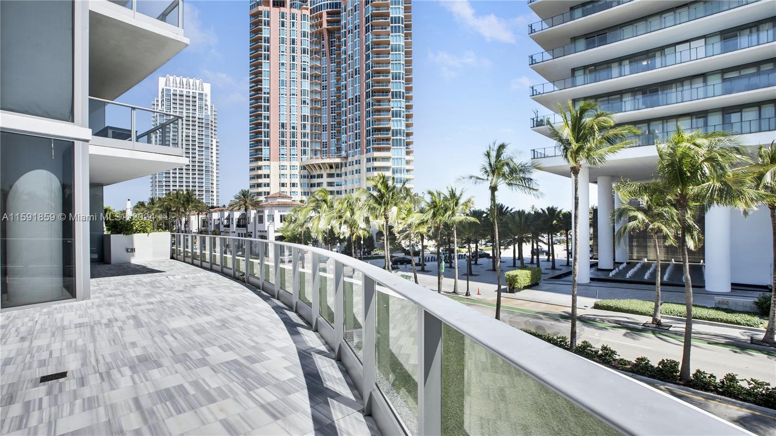 MAREA CONDO - Residential