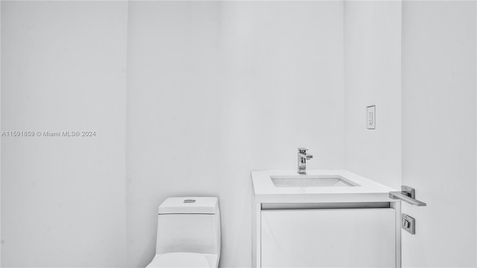 MAREA CONDO - Residential