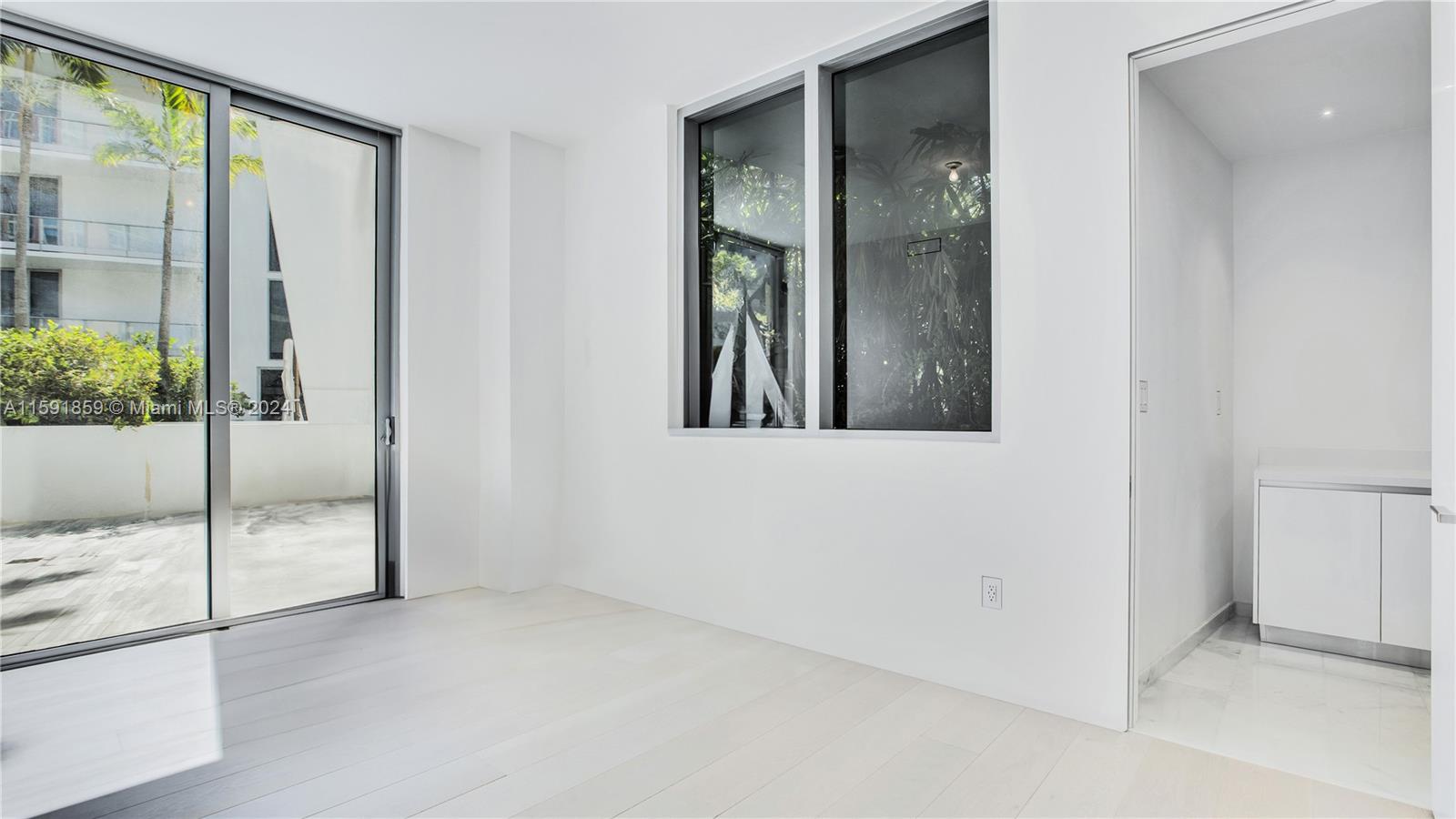 MAREA CONDO - Residential