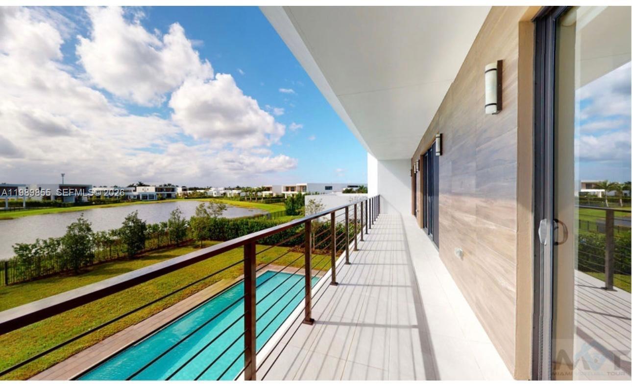 WESTON ESTATES - Residential Lease