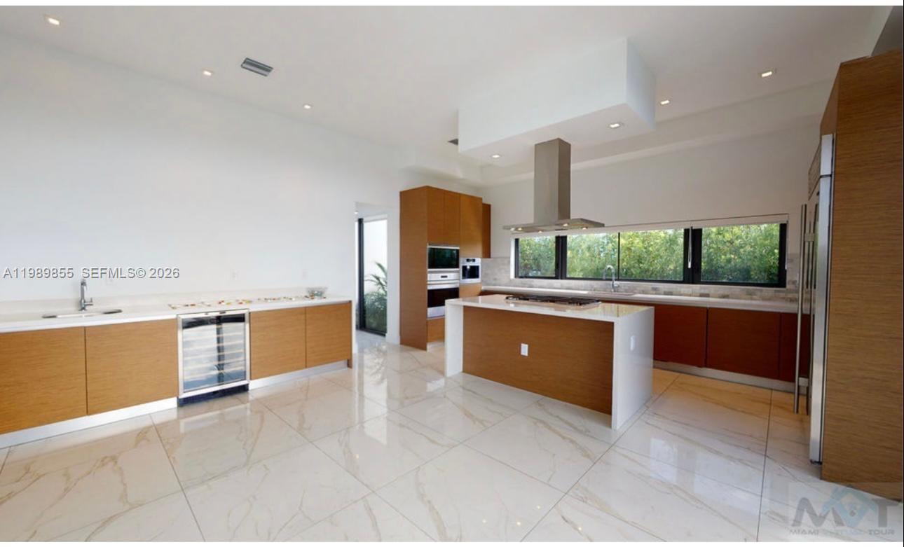 16580 Sunset Way 16580