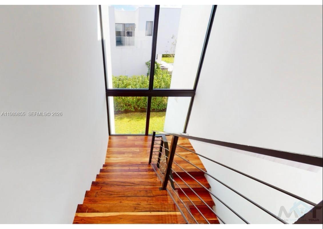 WESTON ESTATES - Residential Lease