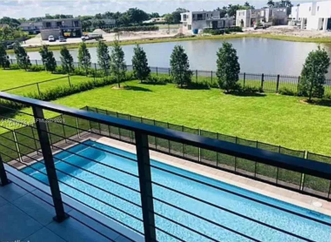 WESTON ESTATES - Residential Lease