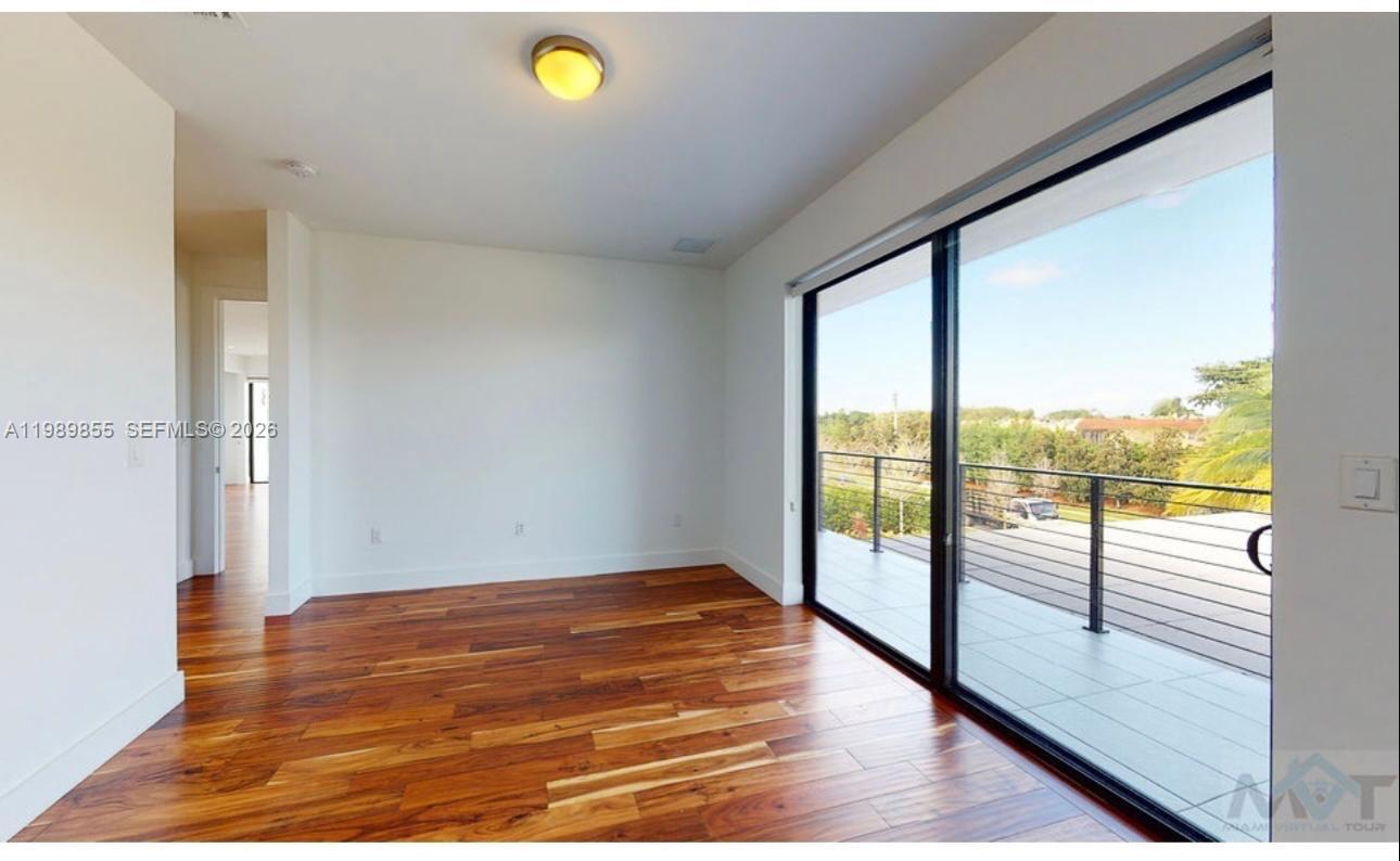 WESTON ESTATES - Residential Lease