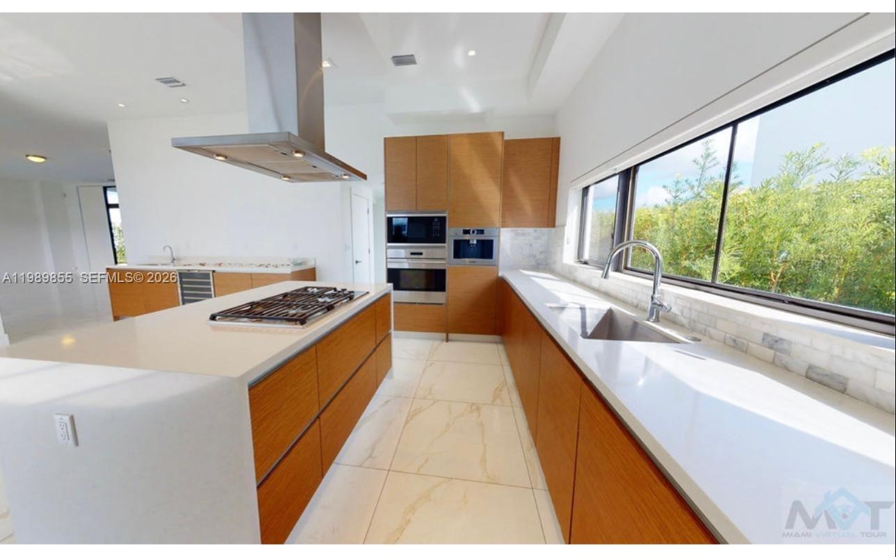 16580 Sunset Way 16580