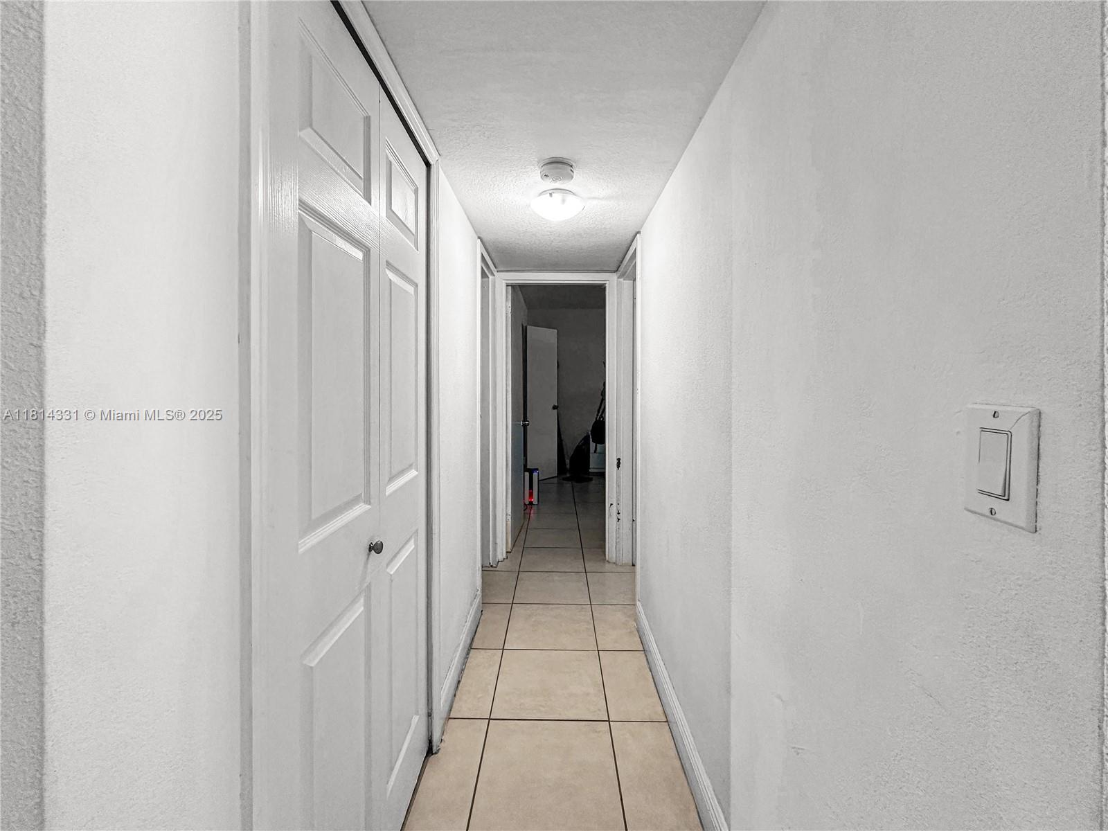 BAYVIEW PALMS CONDO - Residential Lease