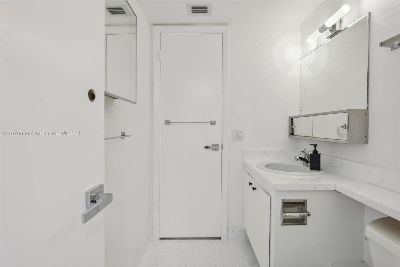 GOLDEN WEST CONDO - Residential