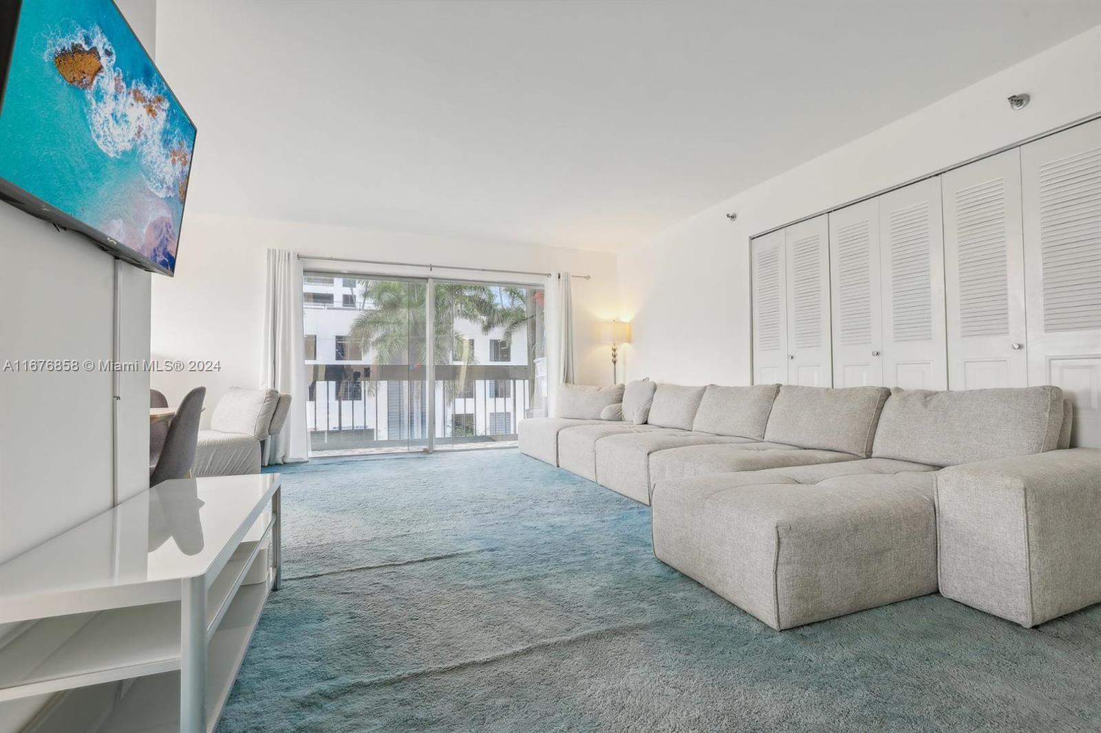GOLDEN WEST CONDO - Residential