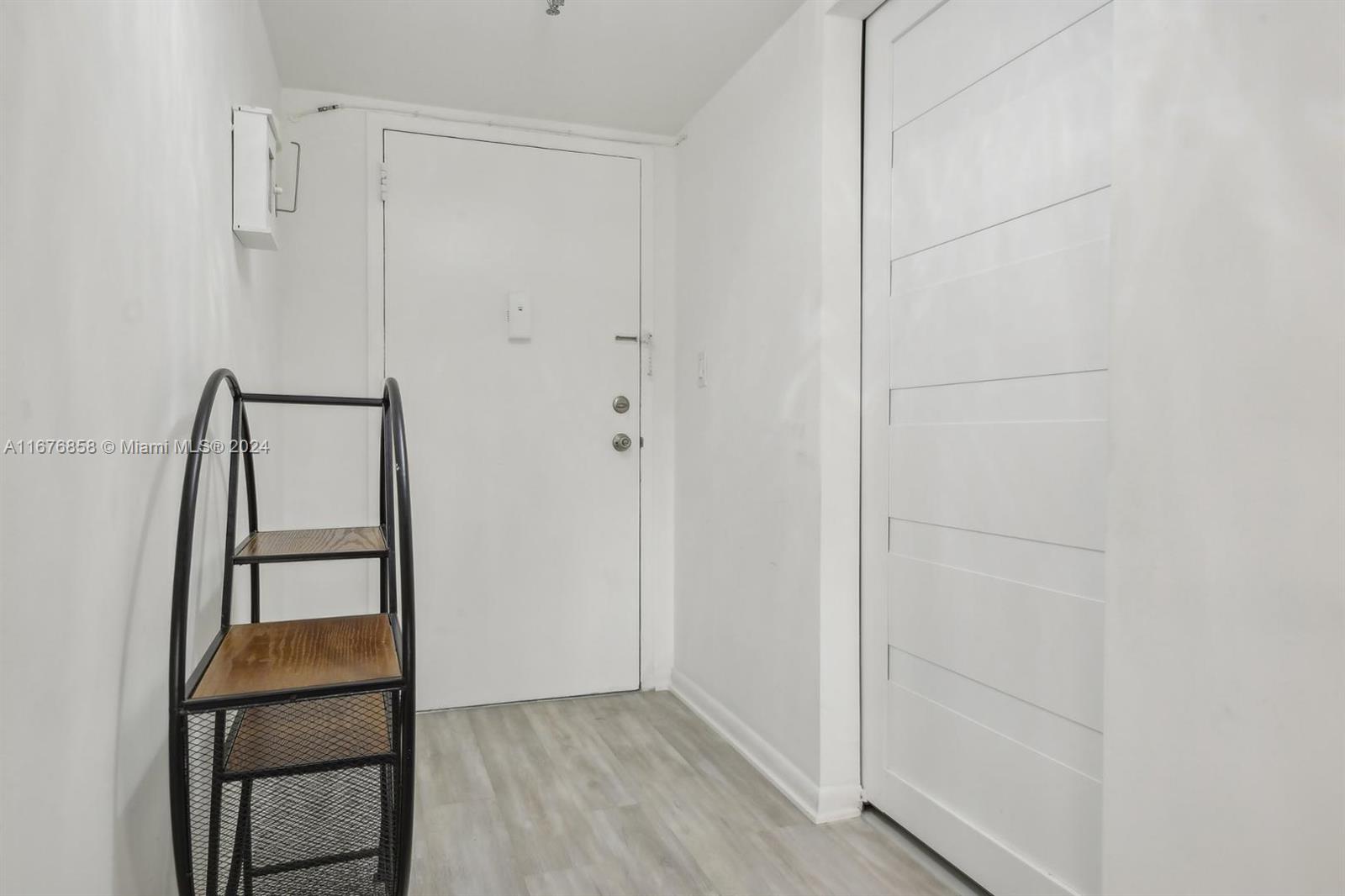 GOLDEN WEST CONDO - Residential