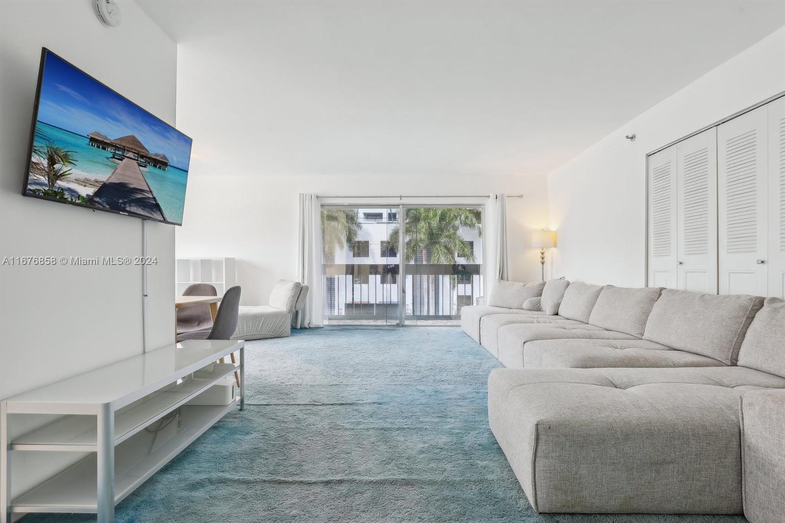 GOLDEN WEST CONDO - Residential