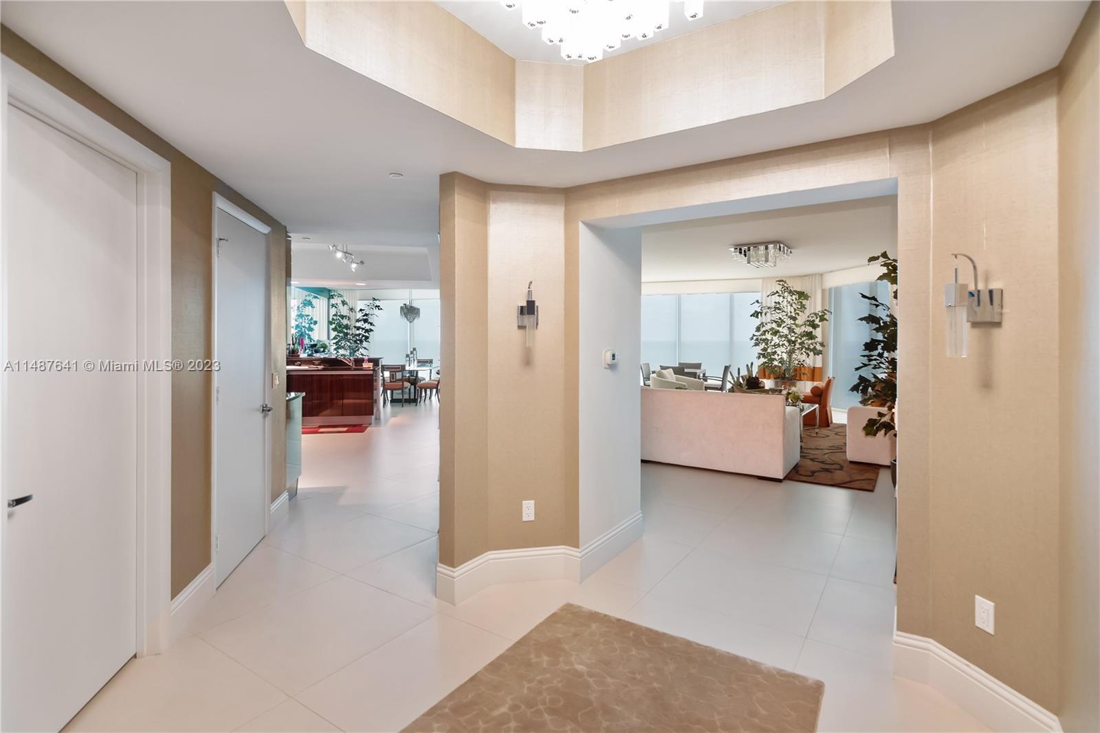 2711 S Ocean Dr 2205