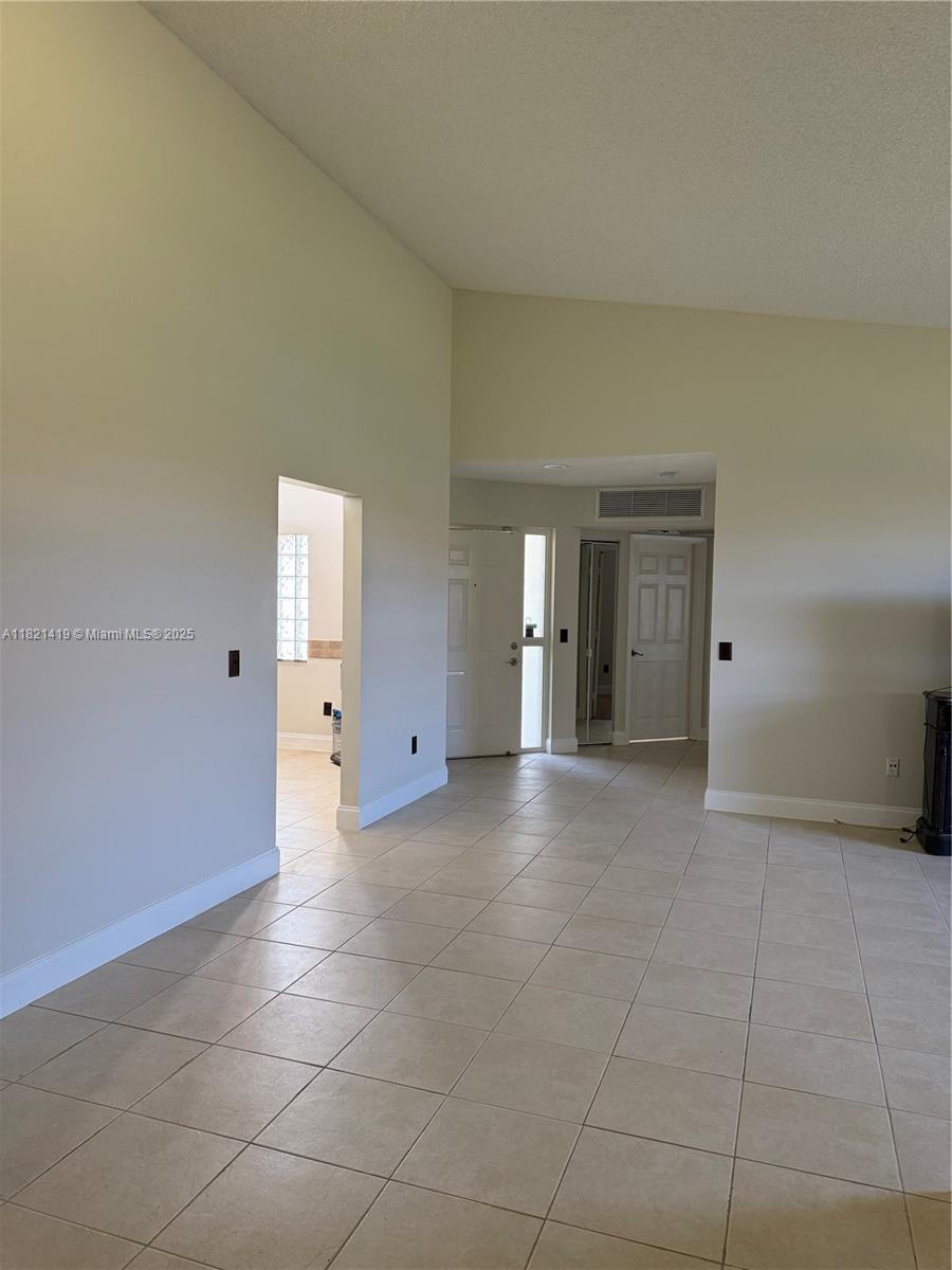 BELLAVISTA VILLAGE CONDO - Residential Lease