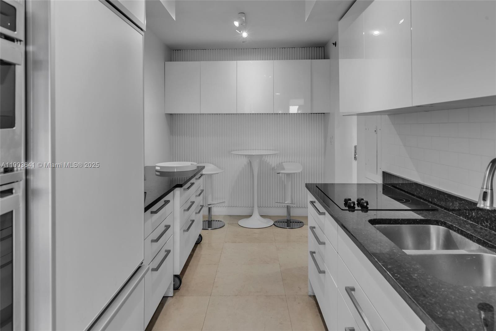 BEACH CLUB THREE CONDO - Residential