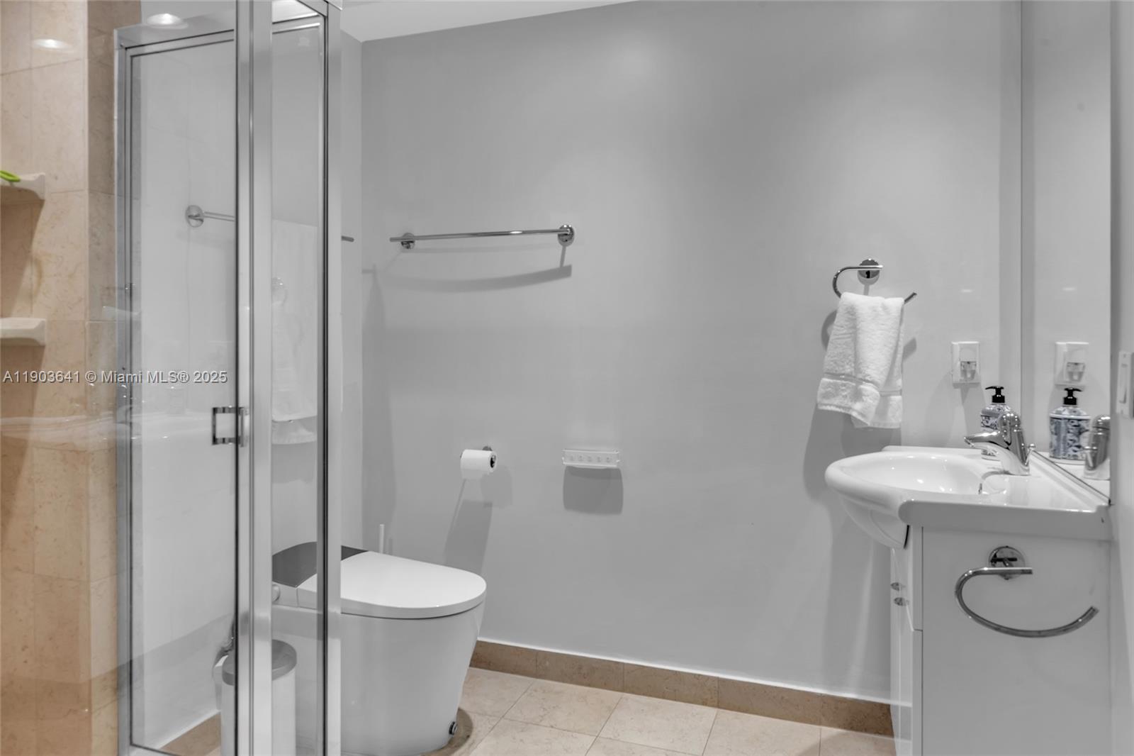 BEACH CLUB THREE CONDO - Residential