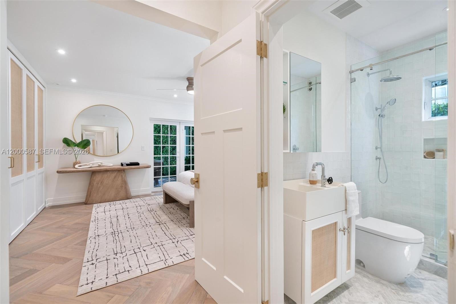 CORAL GABLES C C SEC 3 - Residential