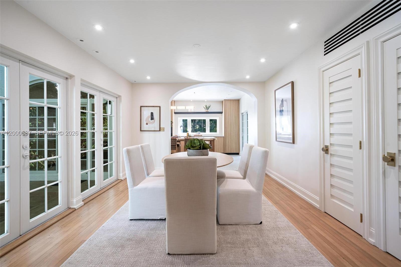 CORAL GABLES C C SEC 3 - Residential