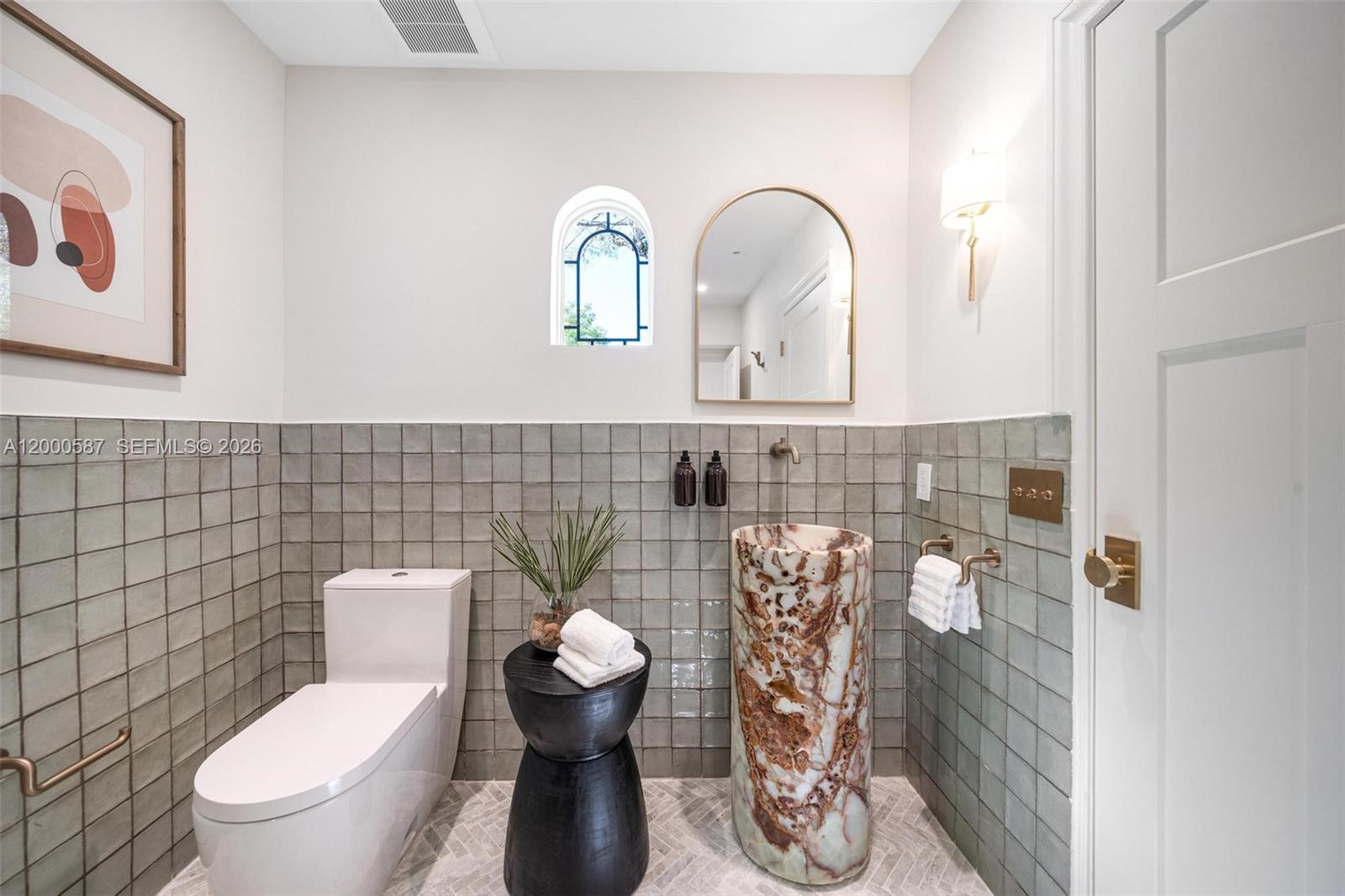 CORAL GABLES C C SEC 3 - Residential