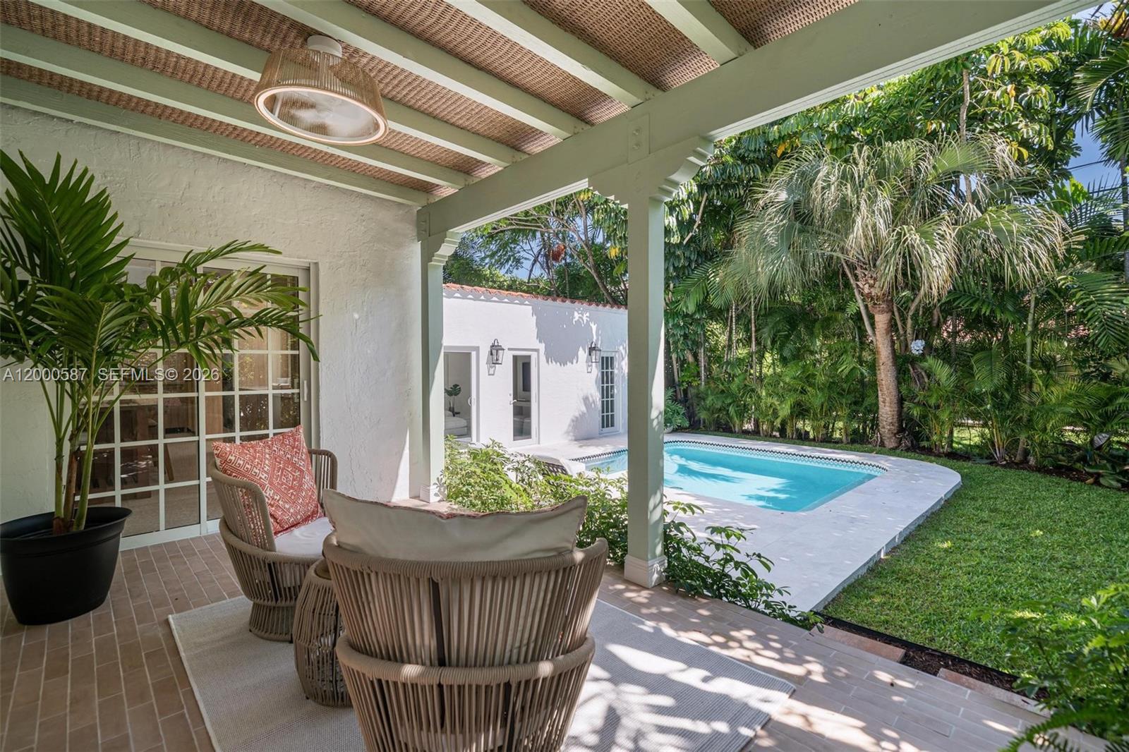 CORAL GABLES C C SEC 3 - Residential