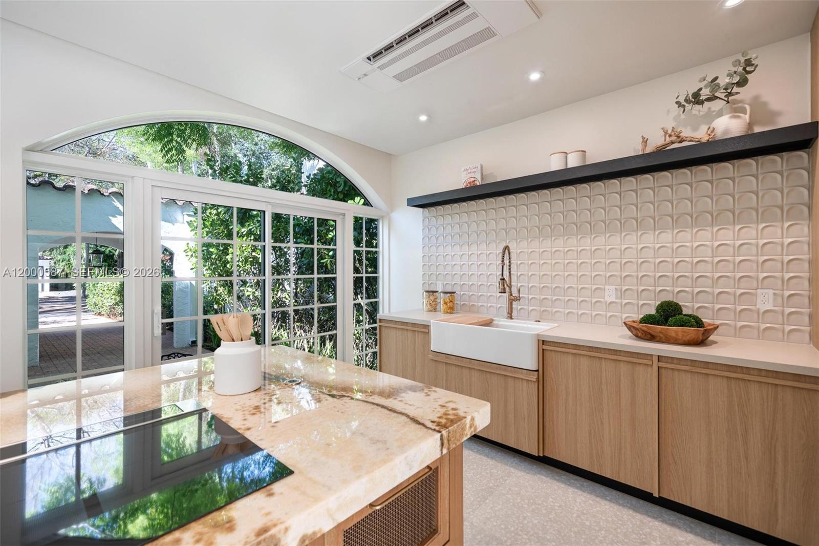 CORAL GABLES C C SEC 3 - Residential