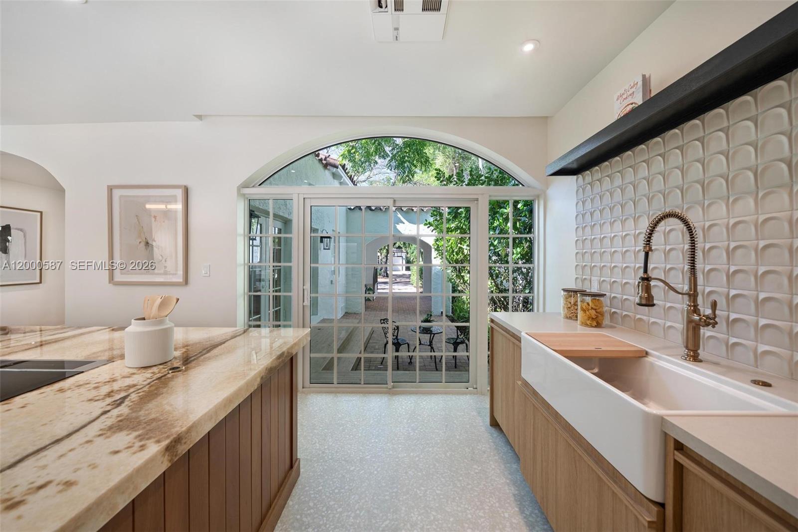 CORAL GABLES C C SEC 3 - Residential