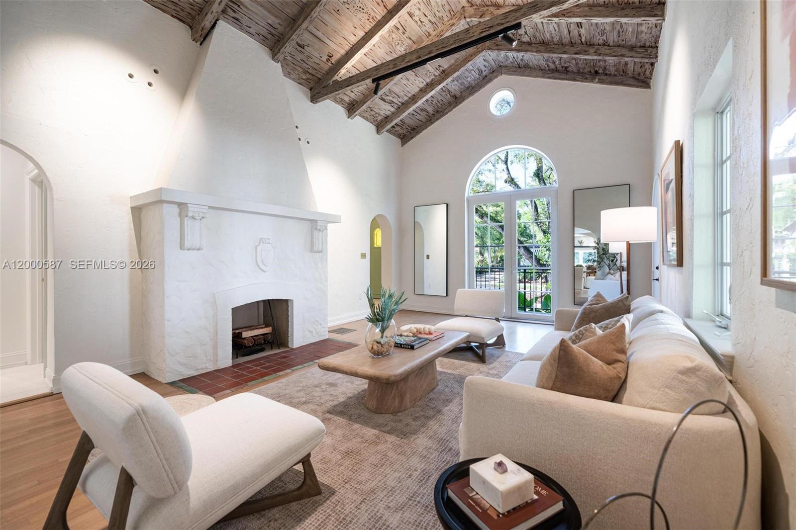CORAL GABLES C C SEC 3 - Residential