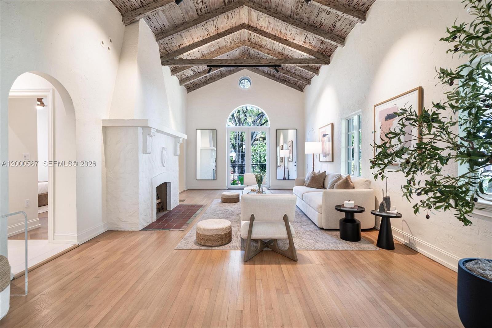 CORAL GABLES C C SEC 3 - Residential