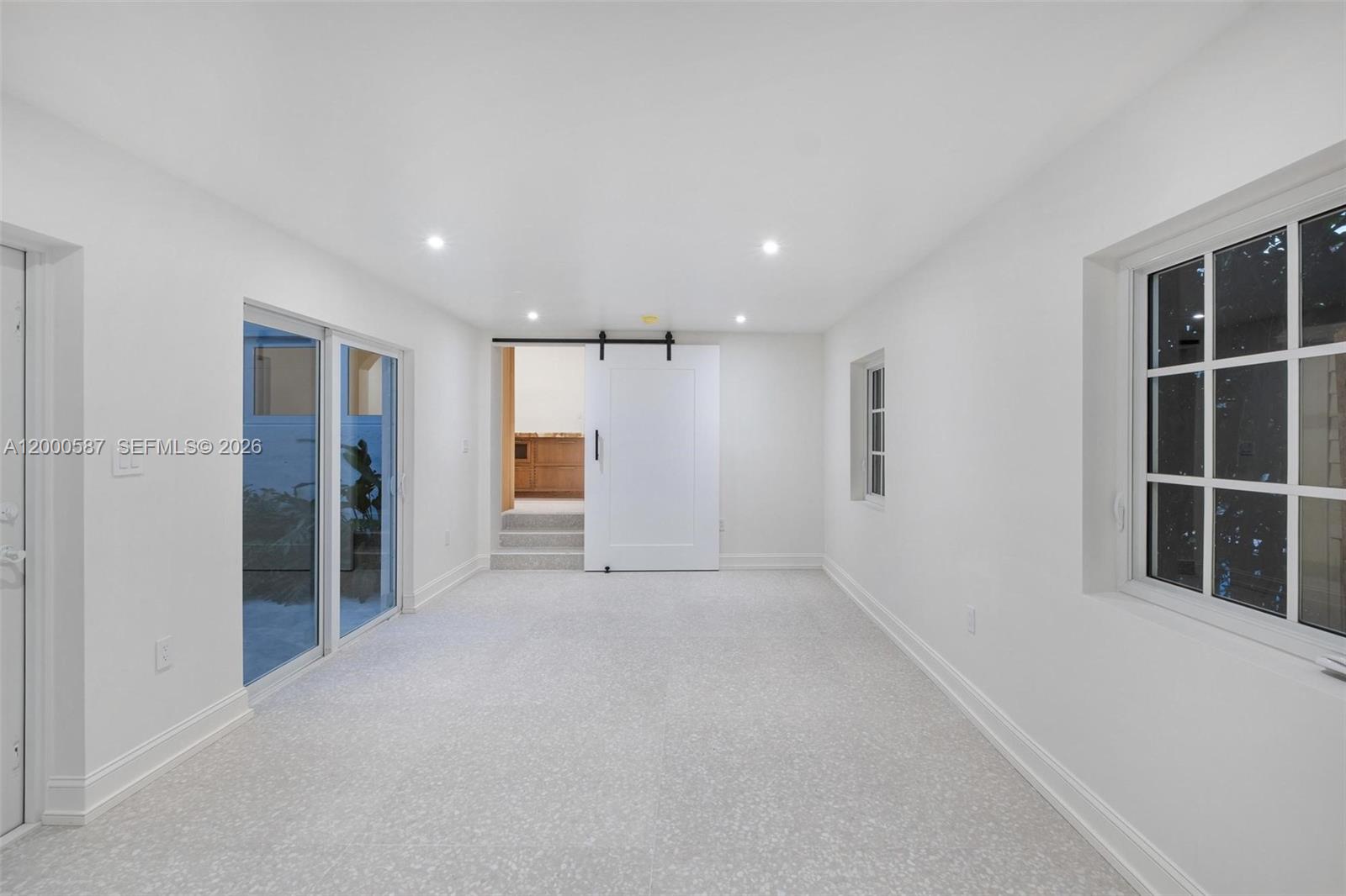 CORAL GABLES C C SEC 3 - Residential