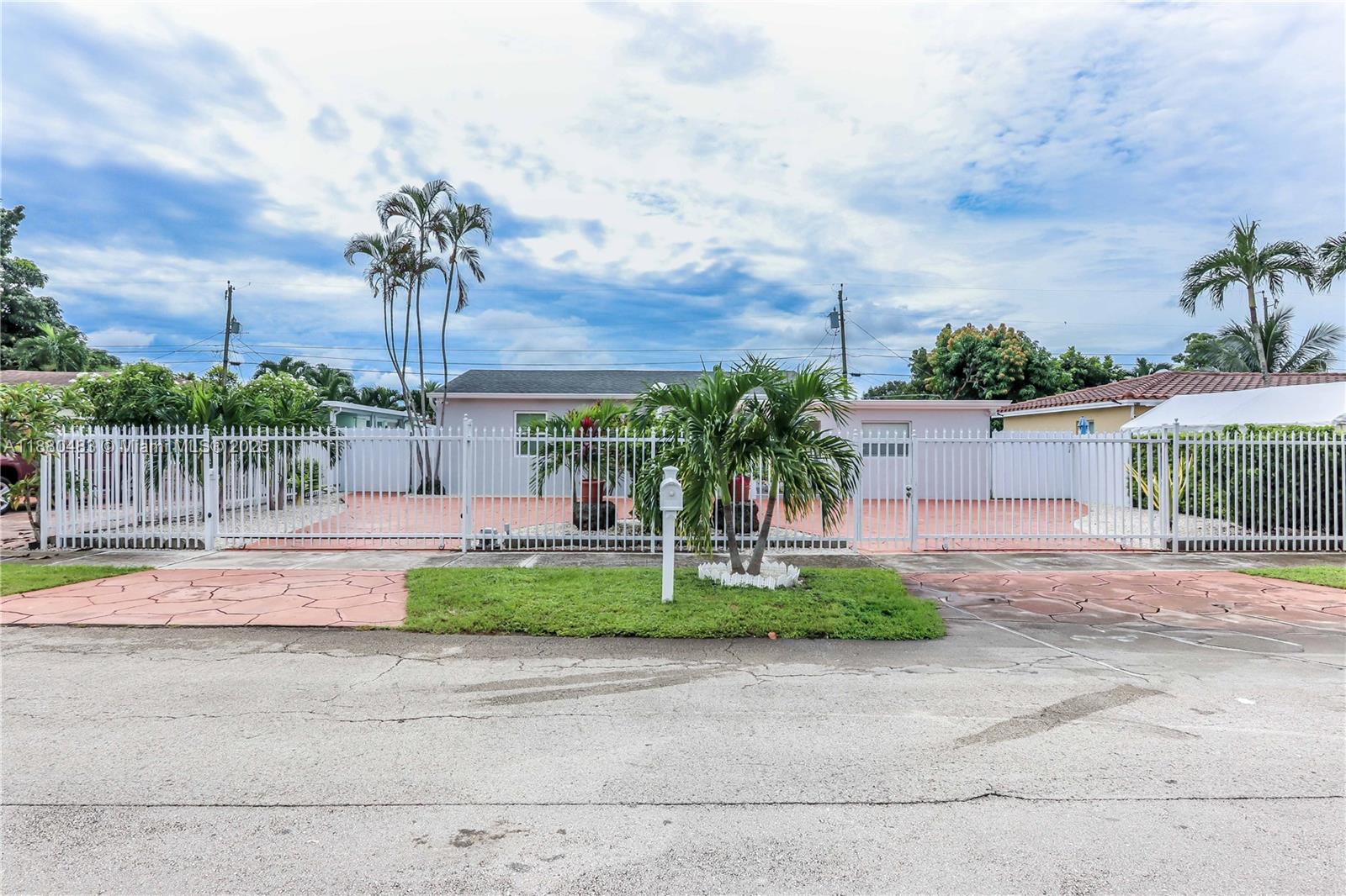 SUNSET HEIGHTS - Residential