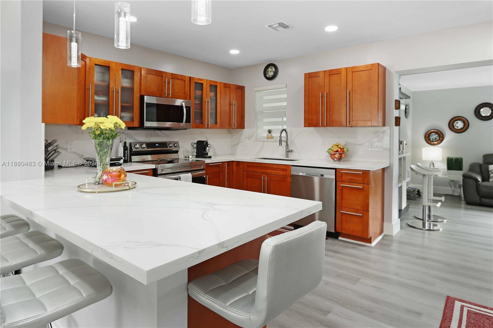 SUNSET HEIGHTS - Residential