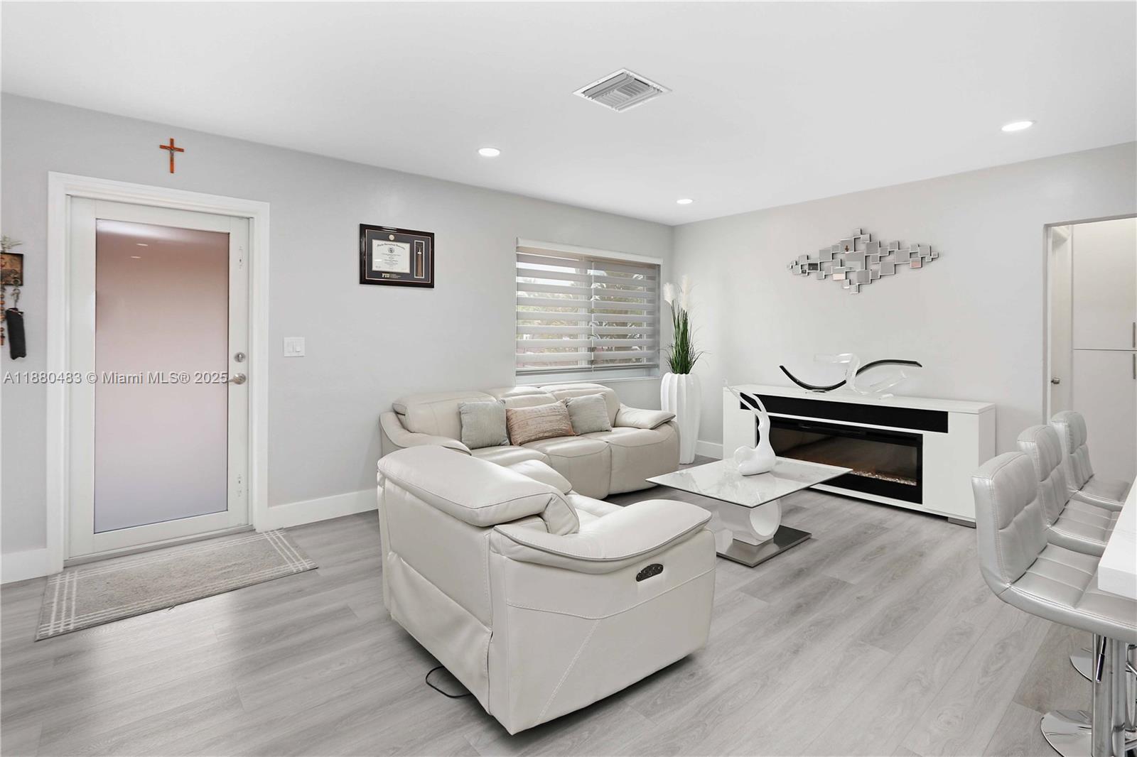 SUNSET HEIGHTS - Residential