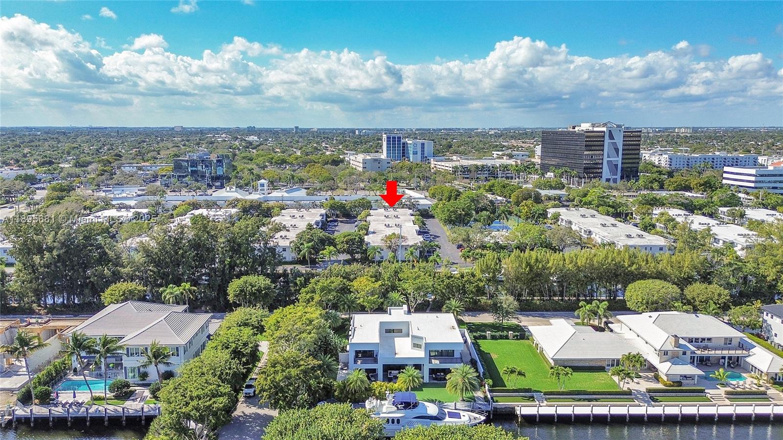 BAY COLONY CLUB CONDO - Residential Lease