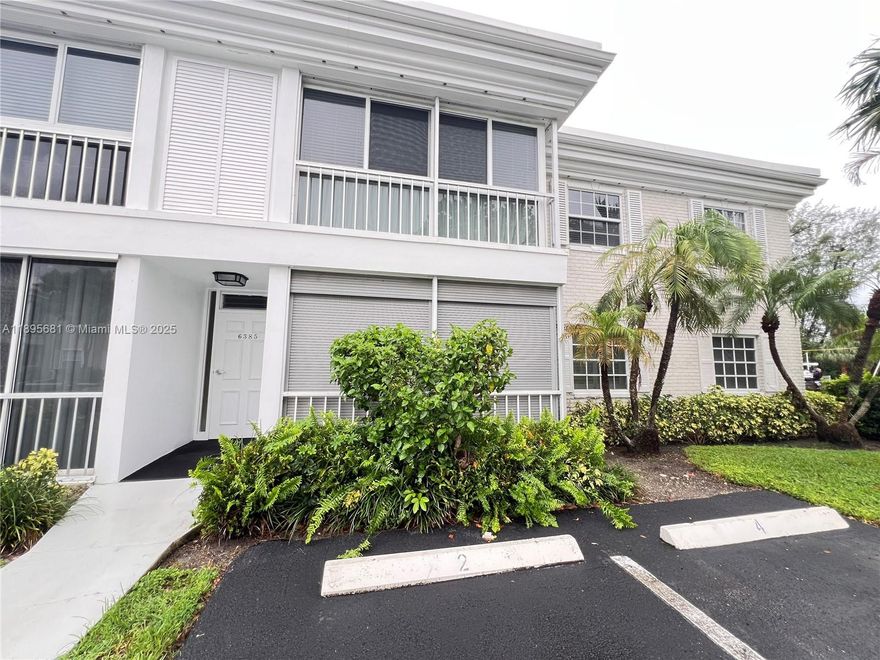 SEASONAL RENTAL. This fully FURNISHED delightful condo is available January 1st to April 30. Take in the views of the t canal from your screened patio. This comfortable 2/2 is updated and waiting for you to arrive! Kitchen is fully equipped. The versatile second bedroom can be used as sitting room/office or bedroom. This convenient location is near Lauderdale by the Sea, shopping, restaurants, beach and 95.The community offers Intracoastal frontage, 4 pools, 4 tennis and pickleball courts, rec centers, fitness room, dock and 24 hr security. Association approval required. Credit 700 and application fee required.