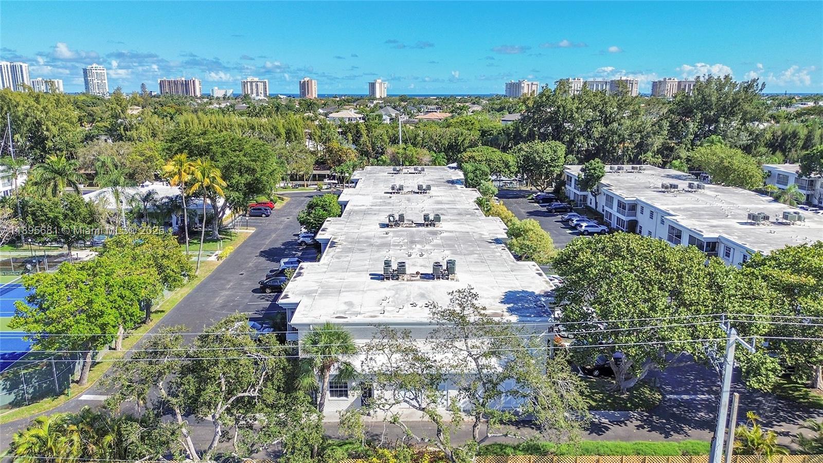 BAY COLONY CLUB CONDO - Residential Lease