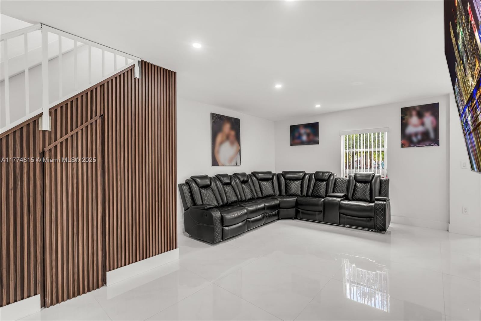 FERNWOODS CONDO NO 1 - Residential