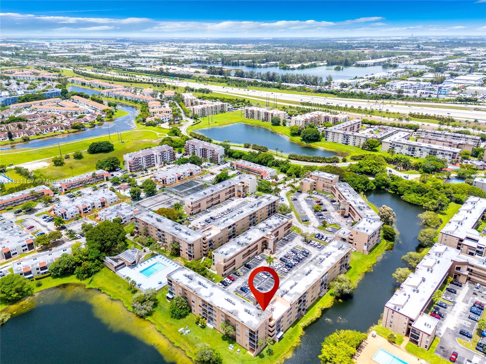 PINESIDE CONDO NO 1 - Residential