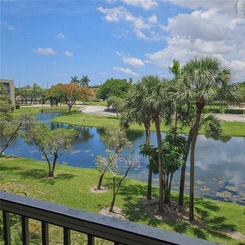 A home in Lauderdale Lakes