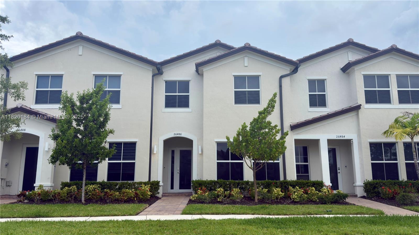 Property for Sale at 26486 Sw 148th Ct, Homestead, Miami-Dade County, Florida - Bedrooms: 4 
Bathrooms: 3  - $489,999
