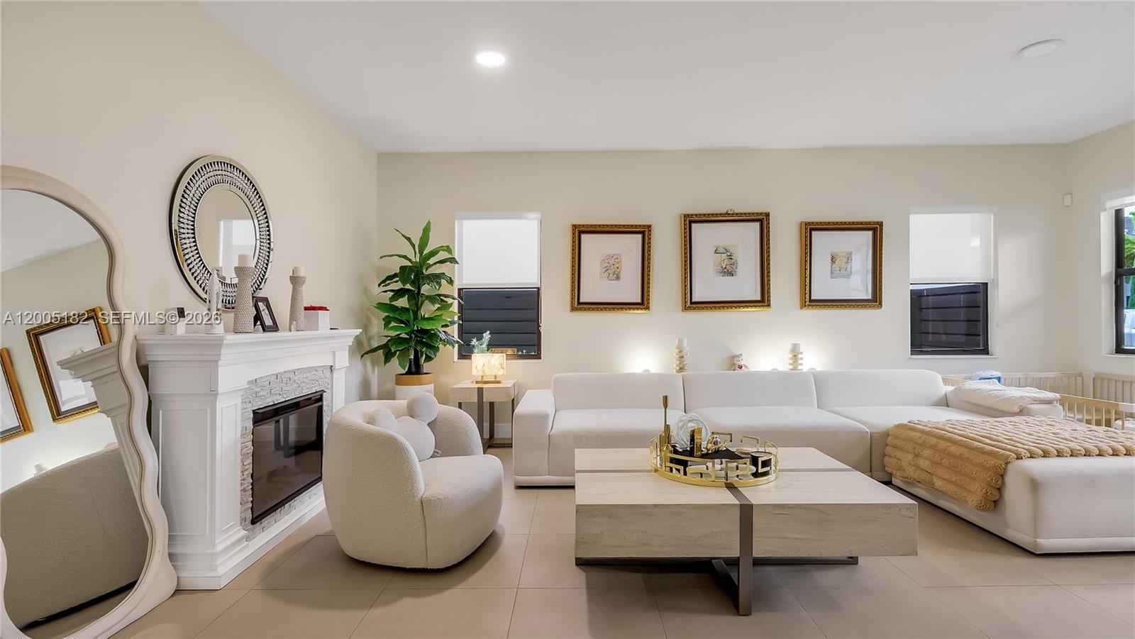 DUNNWOODY LAKE - Residential