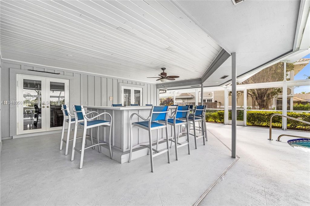 Photo of 17 Dunbar Rd, Palm Beach Gardens, FL 33418 (MLS # A11348050)