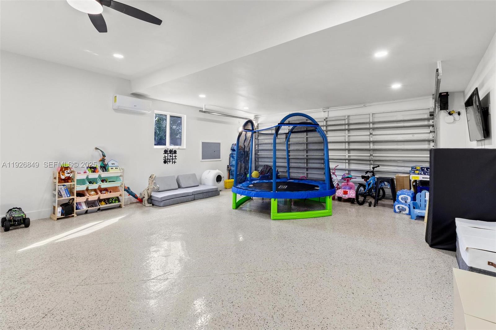 HOMRIV SUBDIVISION - Residential