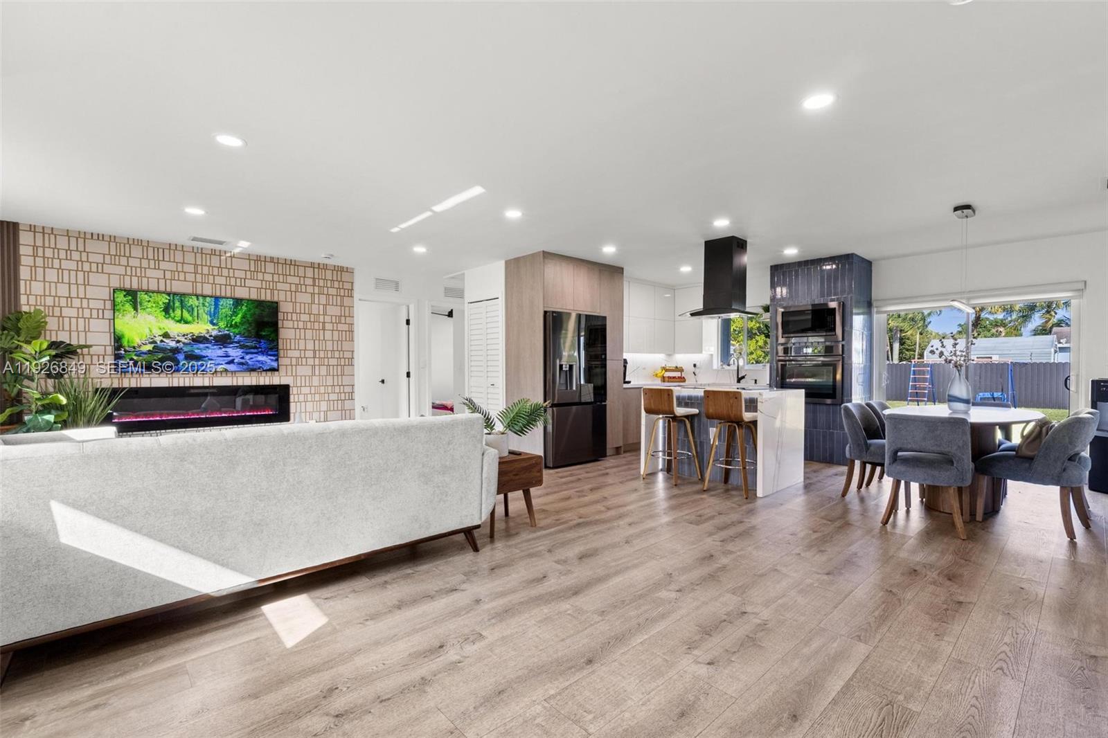 HOMRIV SUBDIVISION - Residential