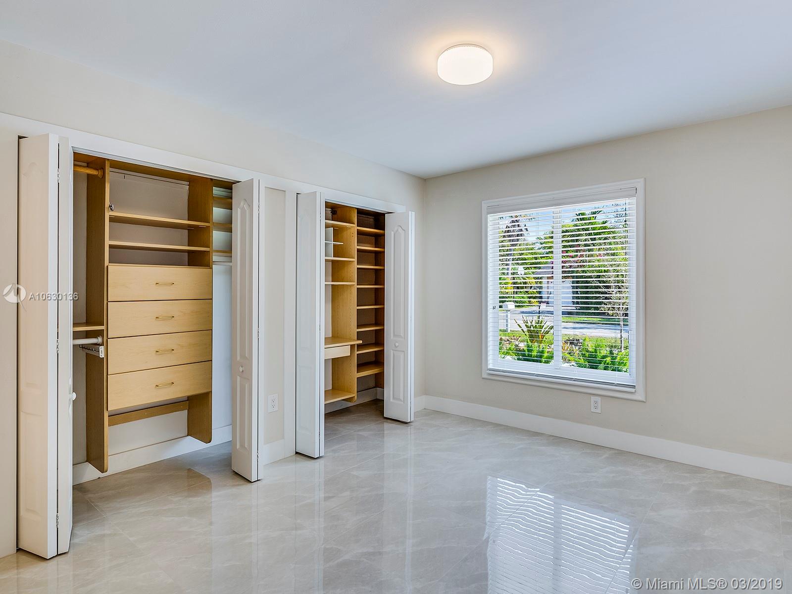 DADELAND PARK SUB - Residential Lease