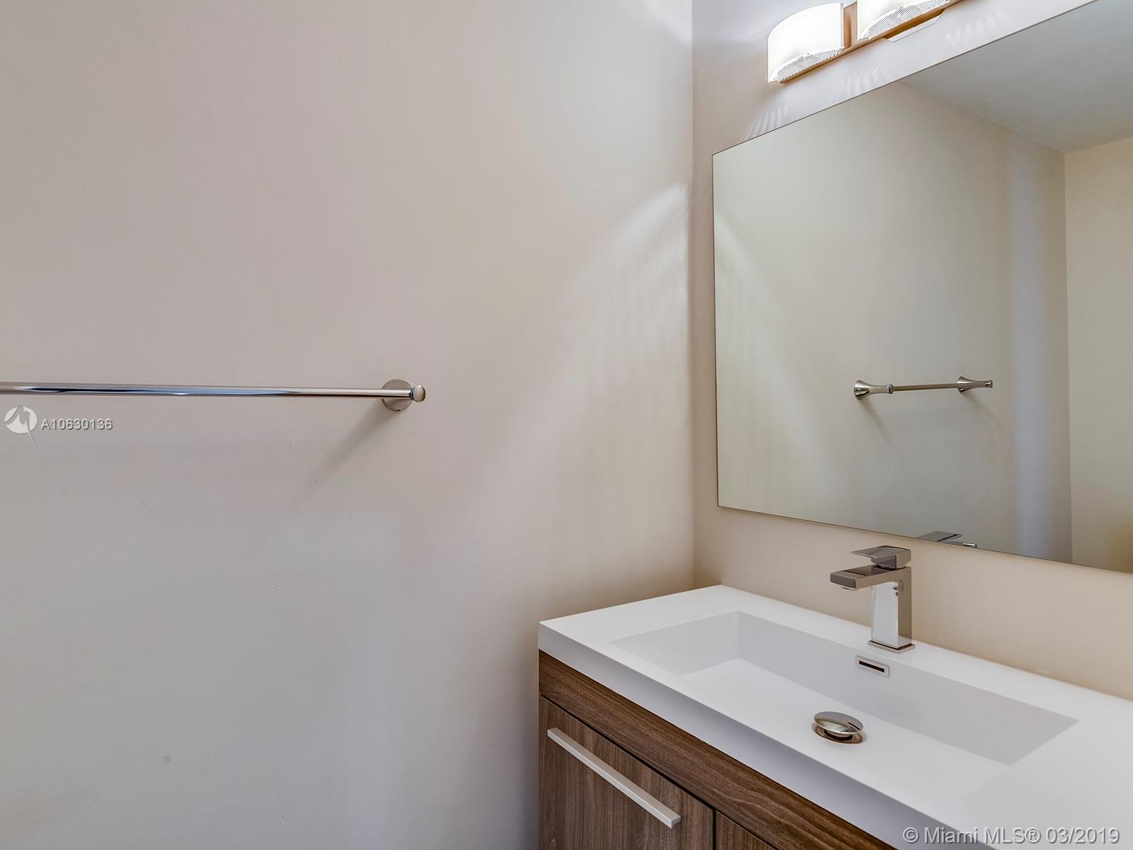 DADELAND PARK SUB - Residential Lease