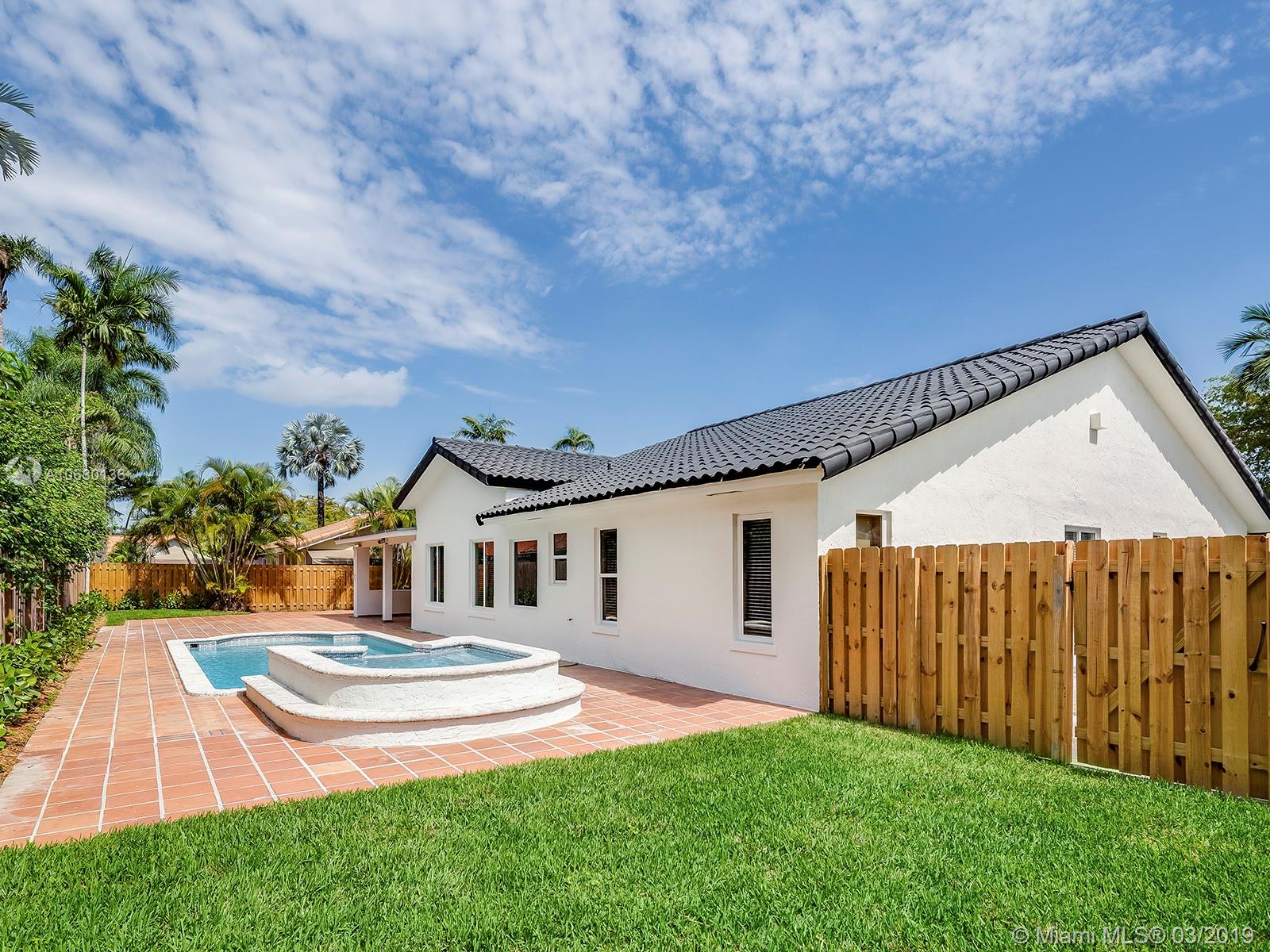 DADELAND PARK SUB - Residential Lease