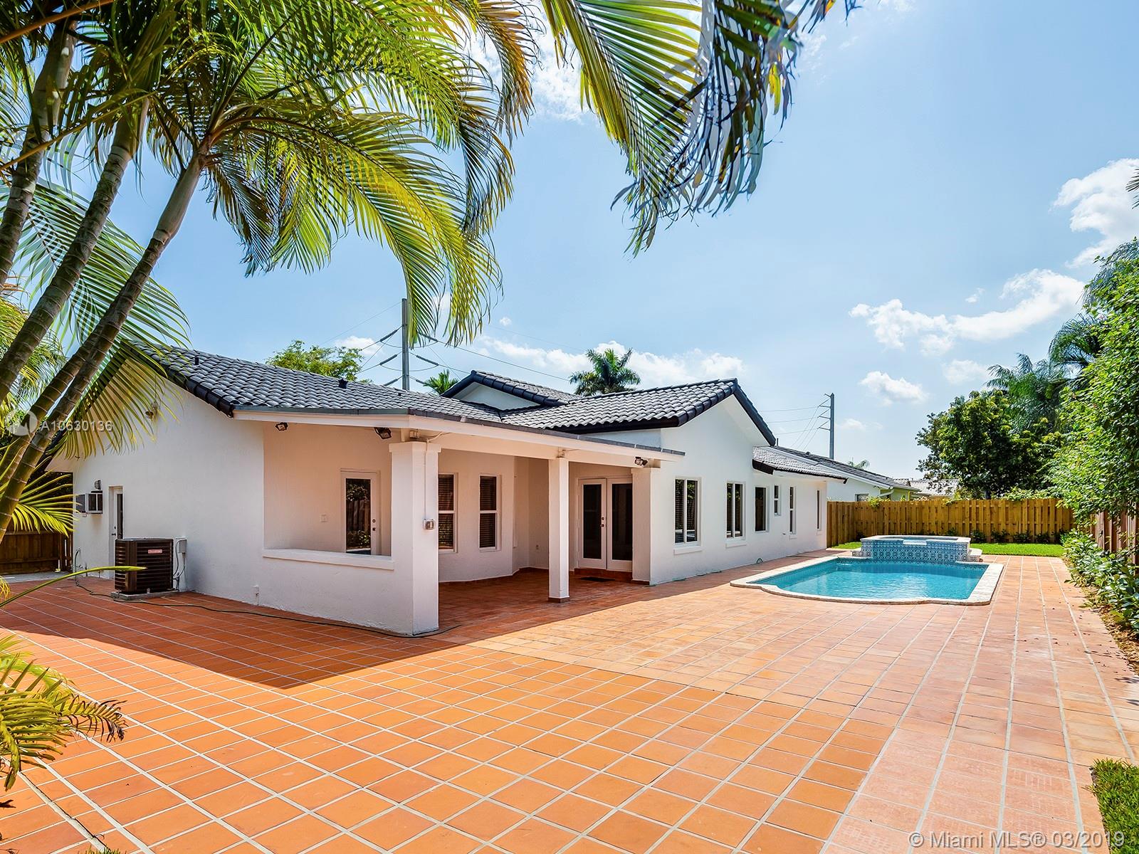 DADELAND PARK SUB - Residential Lease