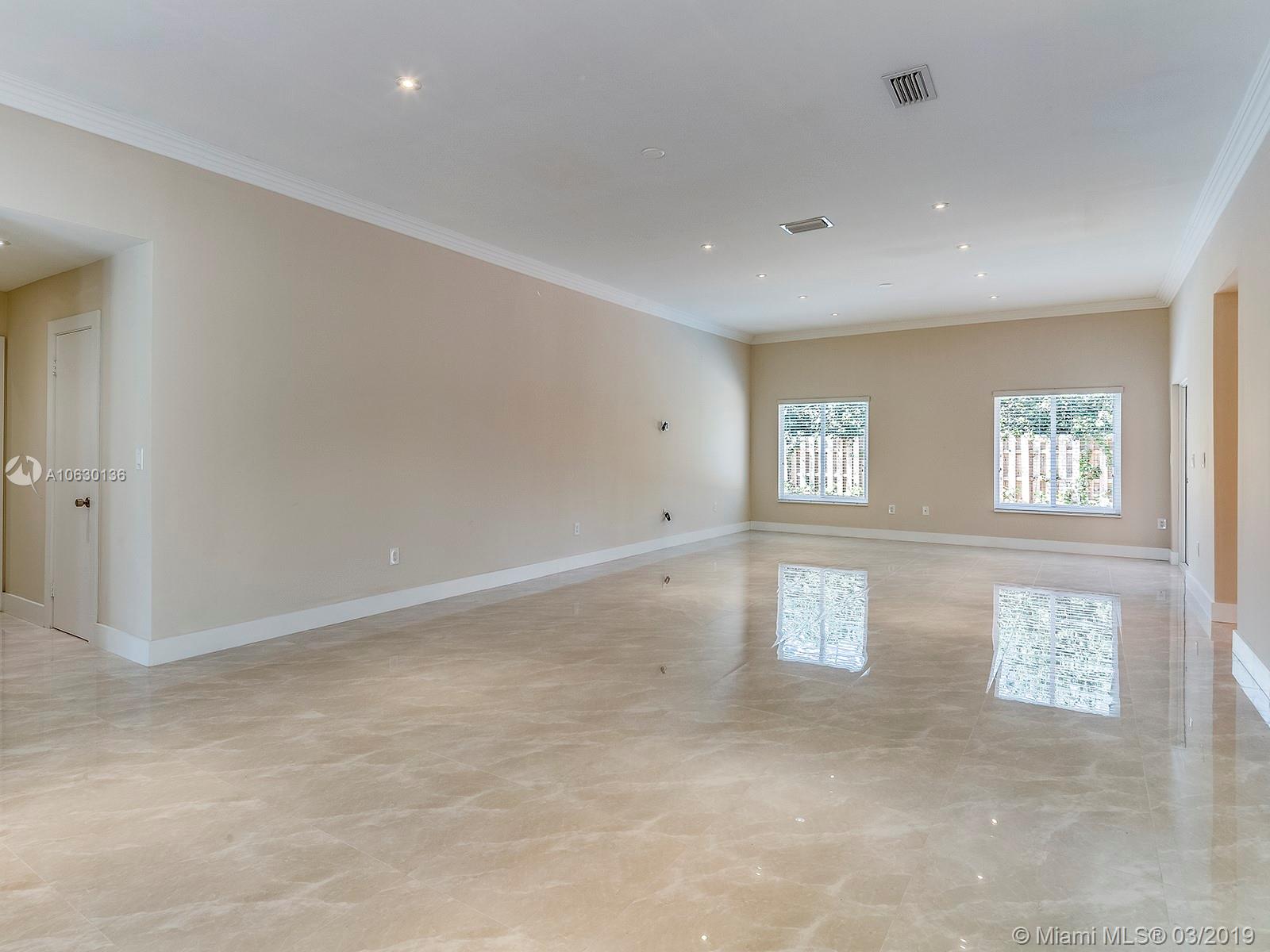 DADELAND PARK SUB - Residential Lease