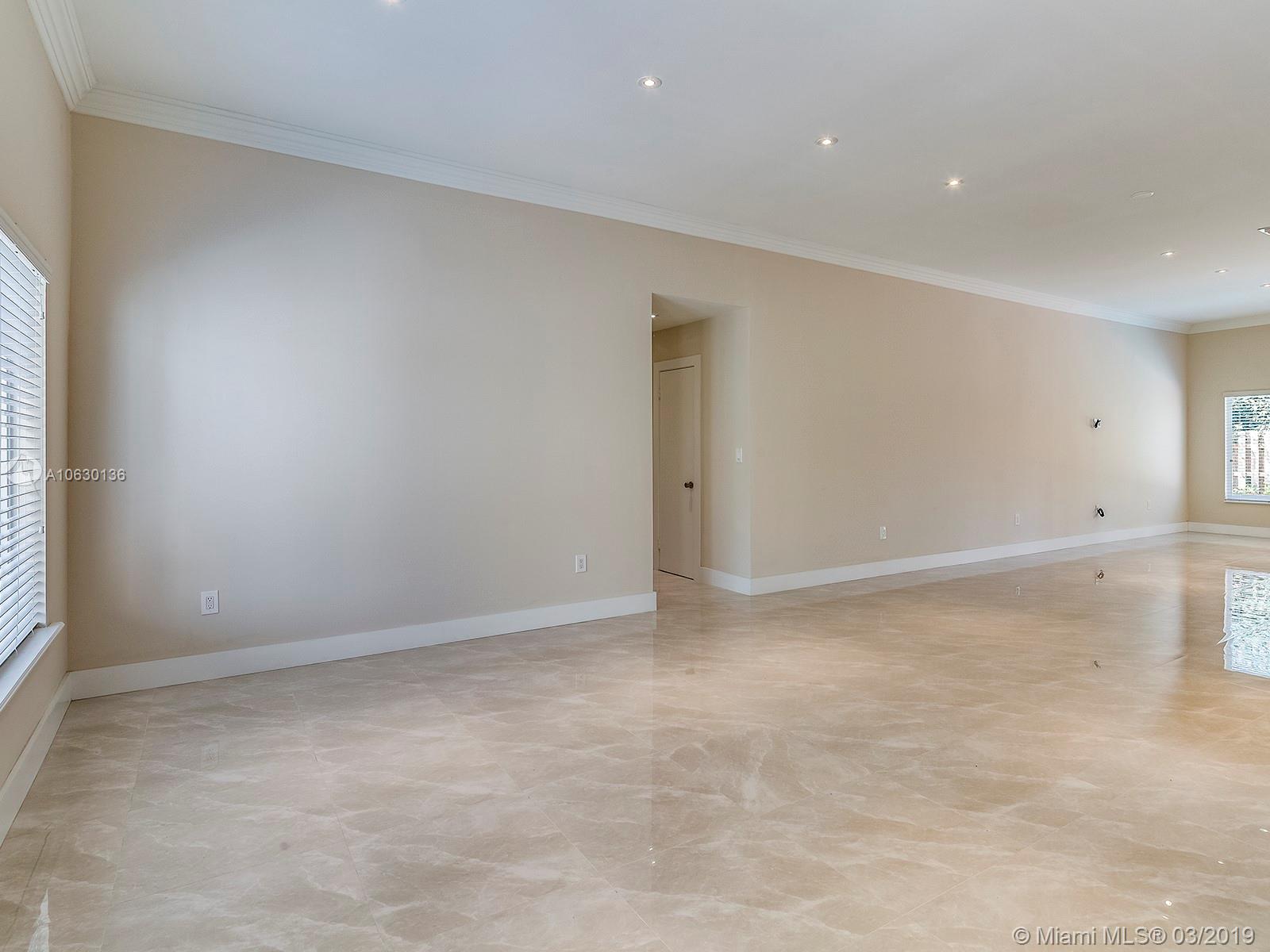 DADELAND PARK SUB - Residential Lease